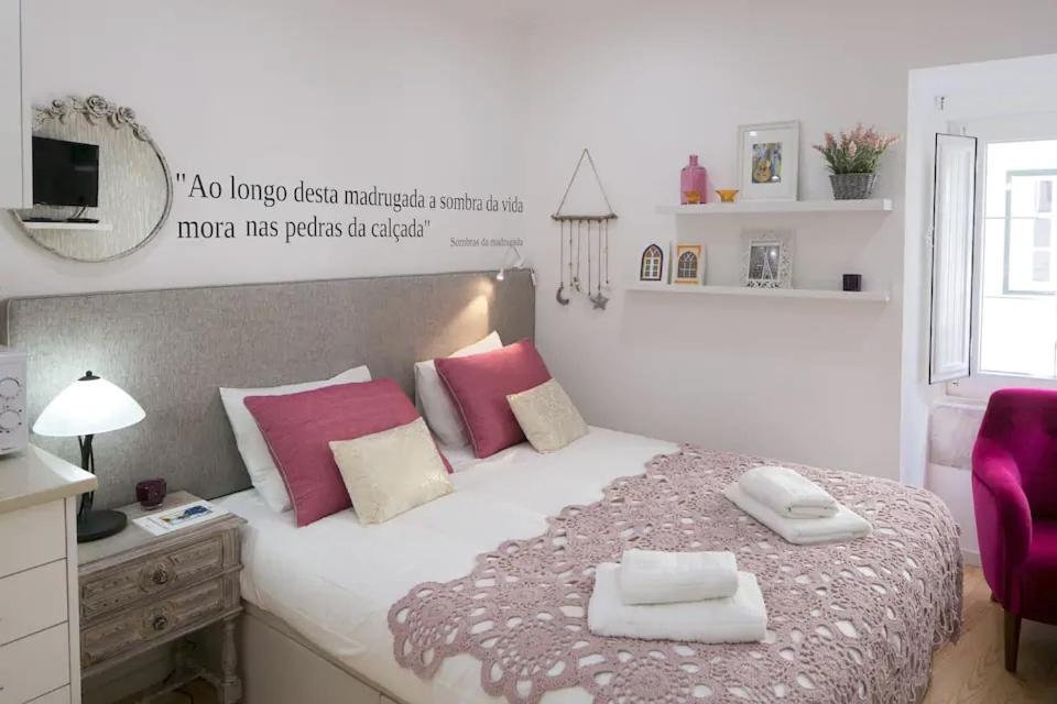 Very Near Subway Apartment